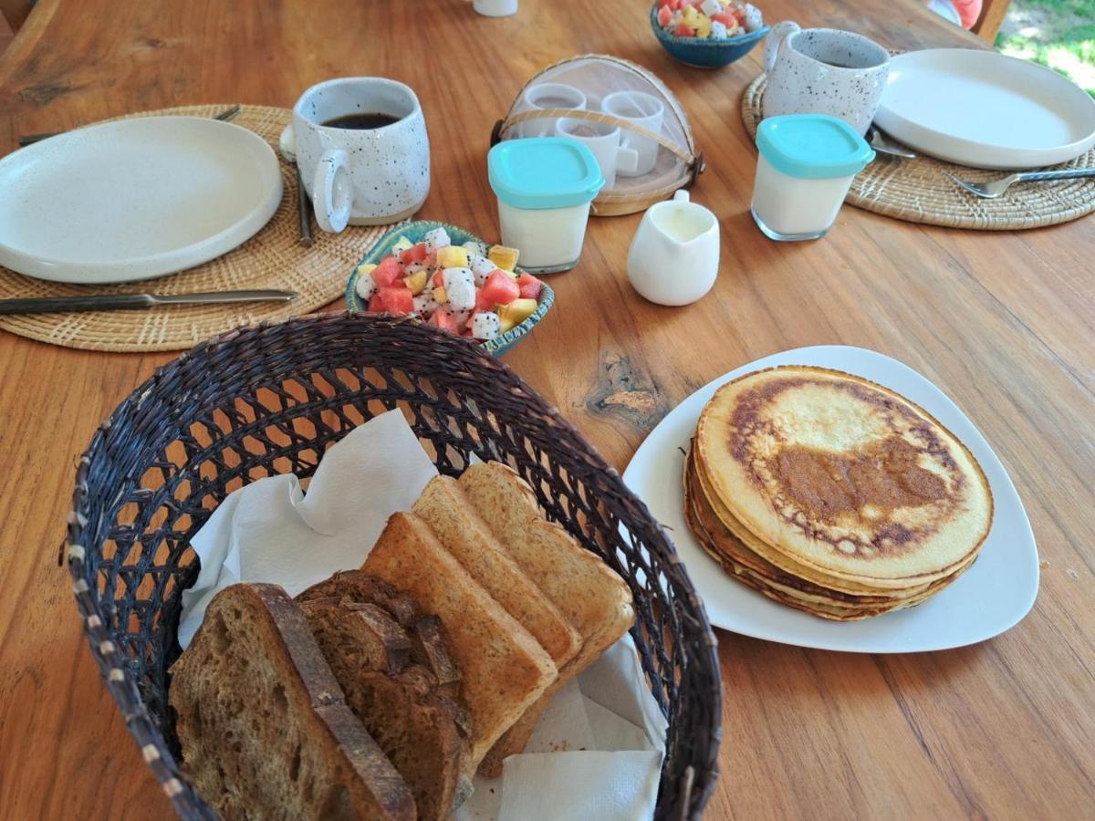 Laura Guest House-Adult Only- Hua Thanon  외부 사진