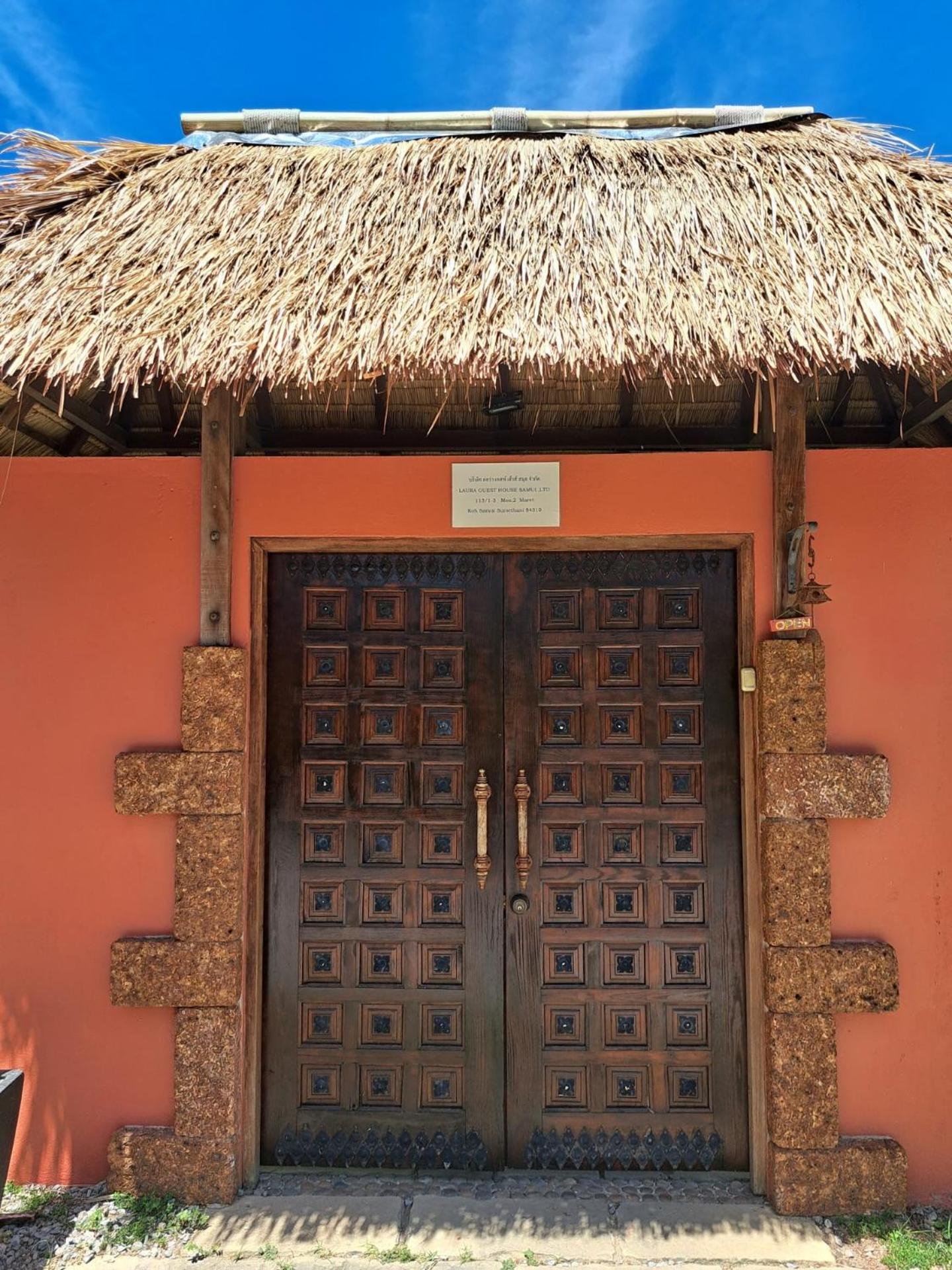 Laura Guest House-Adult Only- Hua Thanon  외부 사진