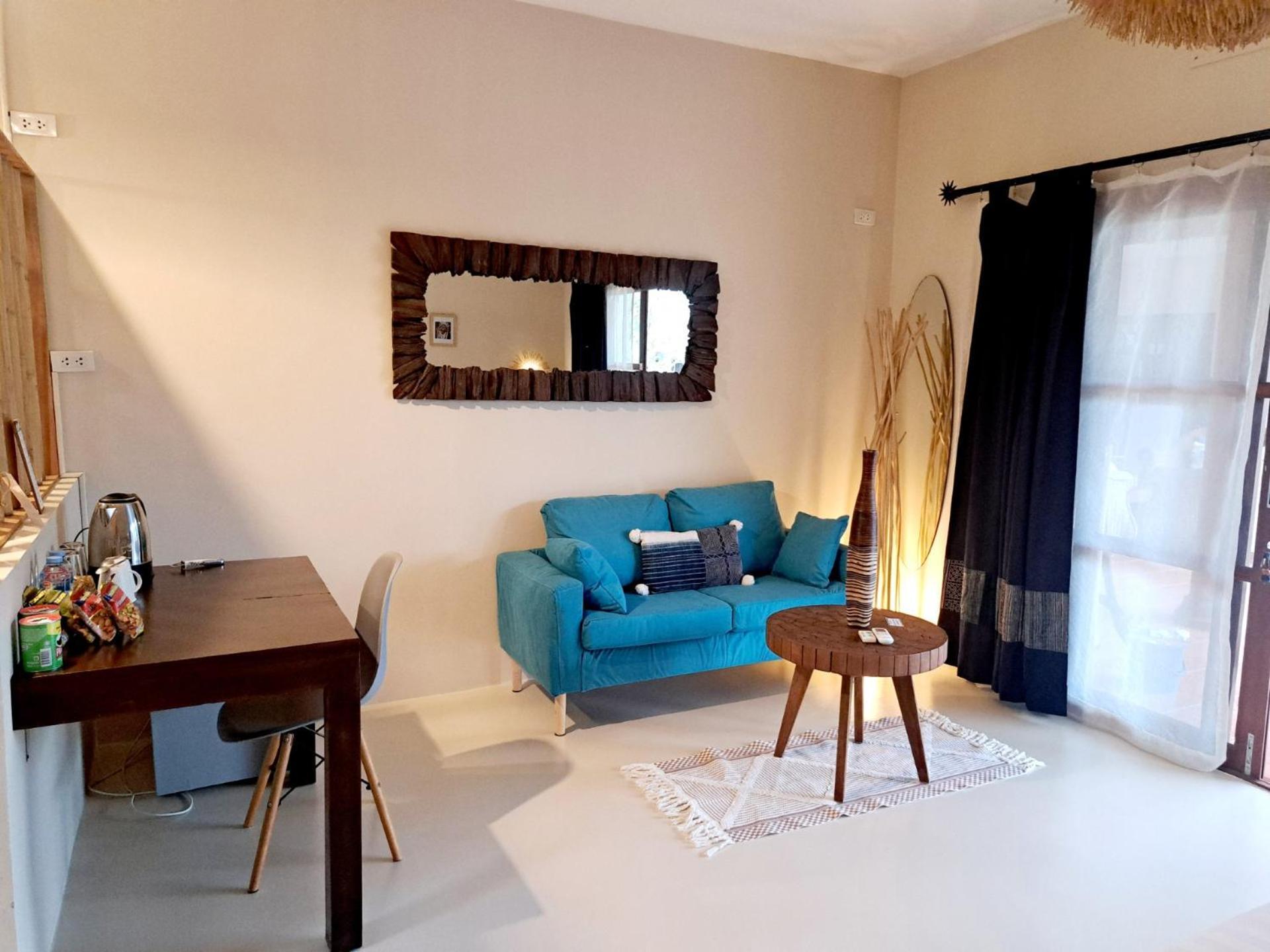 Laura Guest House-Adult Only- Hua Thanon  외부 사진